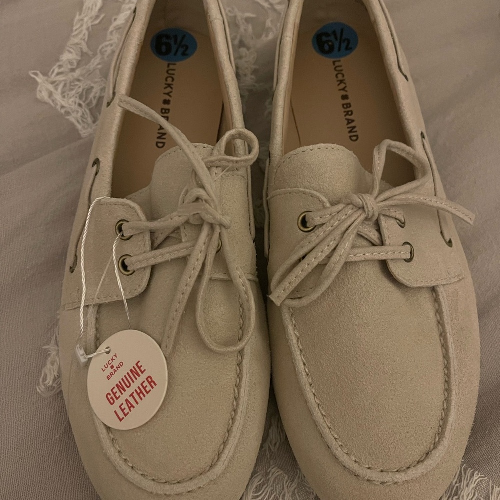 Lucky Brand Women's Tan Leather Moccasins